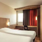 Ibis Sur Seine - Gennevilliers Szálloda 3*