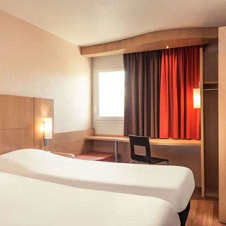 Ibis 3*